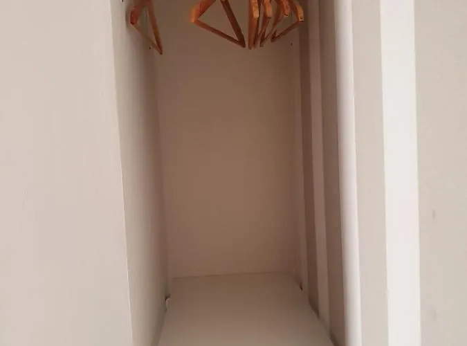 オスタル プエルタ カルモナ 2* セビリア